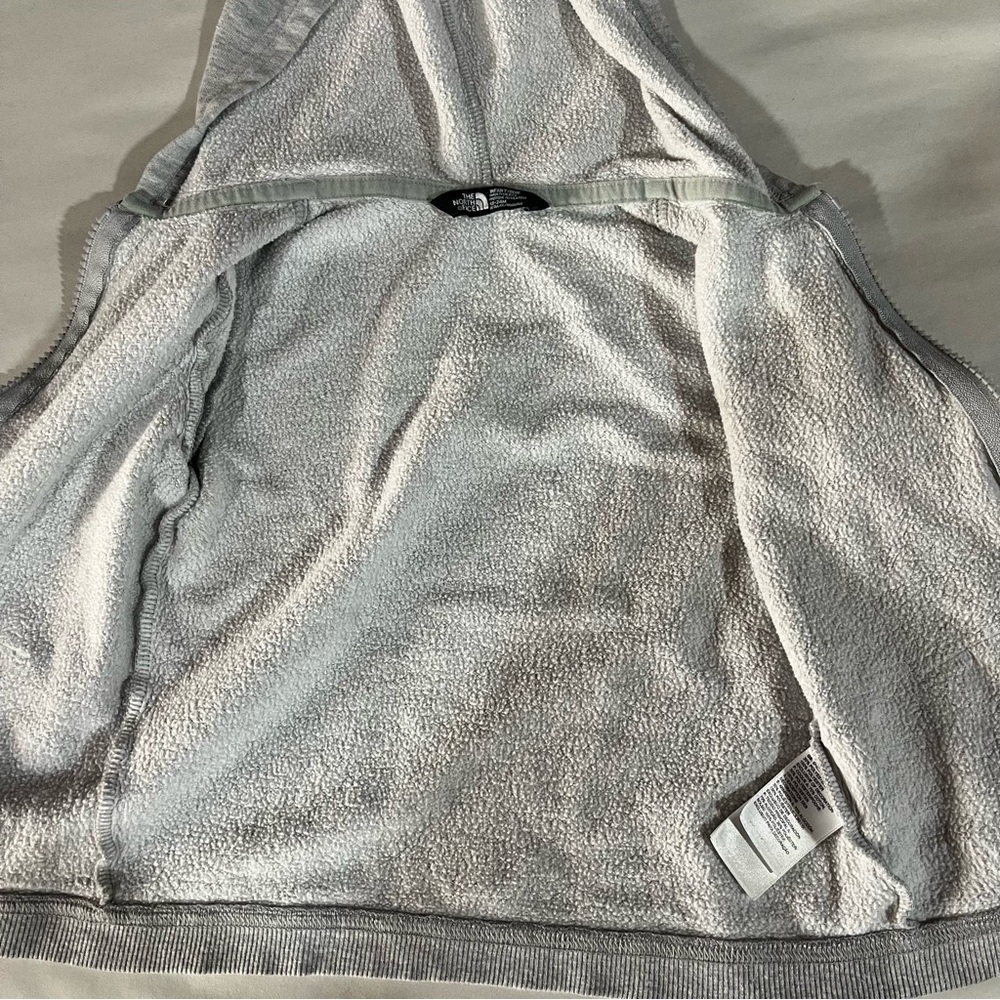 The North Face Kids Light Gray Hoodie Unisex 12-18 months - Picture 3 of 9